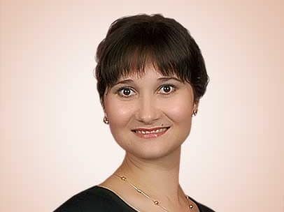 Виктория Лычко Директор SOMIRA Canada Group